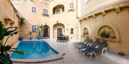 Xewkija Casa | 4 Bedroom Holiday Home with Private Pool
