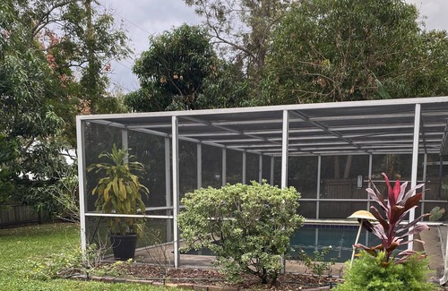 Lakeland Casa | 4 bedroom home away from home w/pool