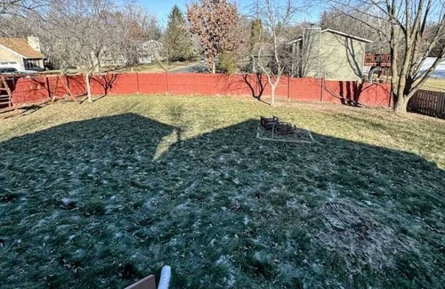 Eagan Casa | 4-bedroom home in Eagen,family friendly, centrally located with fenced backyard