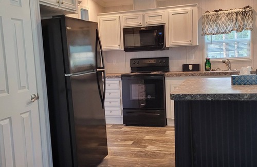 Fellowship Casa | 4-bedroom home in superb Ocala with AC