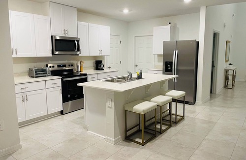 Winter Haven Casa | 4-bedroom house by LegoLand with WiFi, AC