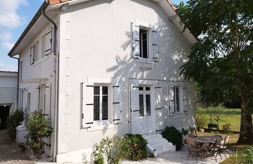 Onesse-et-Laharie Villa | 4-bedroom house with swimming pool... Nearby Mimizan and Contis plage