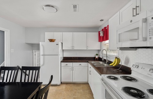 Midlothian Casa | 4-bedroom house in charming Midlothian 20 min to Richmond and Petersburg.