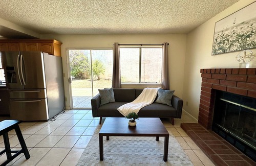 Ardenwood Casa | 4-bedroom house in fantastic Fremont
