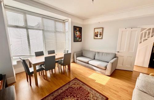 Crofton Park Apartamento | 4 Bedroom house in SE4
