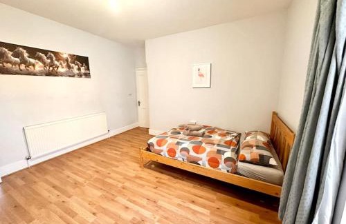 Crofton Park Apartamento | 4 Bedroom house in SE4