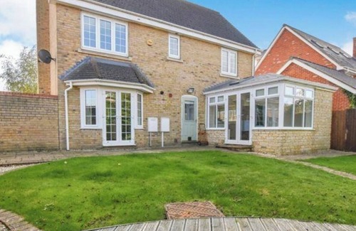 Stamford Casa | 4 bedroom house in Stamford