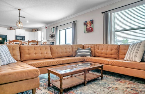 Elfers Casa | 4-bedroom house in wonderful New Port Richey with WiFi, AC