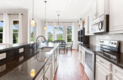 Villa Lago Casa | 4 Bedroom house on the golf course with 2 golf carts!