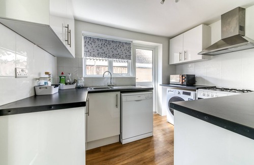 Fairfield Casa | Casa-Moderno-Baño Privado-Vista al Jardín