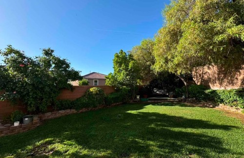 Summerlin West Casa | 4-bedroom house with pool & park in the heart of marvelous Summerlin Las Vegas !
