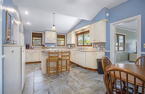 Plainwell Casa | 4 bedroom lakefront house on Pine Lake! Sunrise and Sunset views!