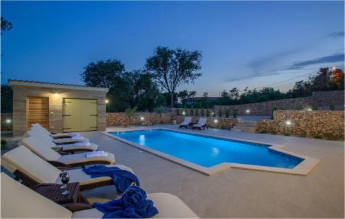 Garica Casa | 4 Bedroom Lovely Home In Garica