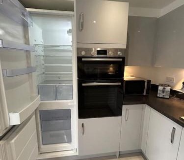 Manchester Casa | 4-bedroom New House Near City Centre