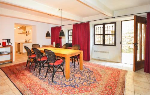 Aigueze Casa | 4 Bedroom Nice Home In Aiguèze
