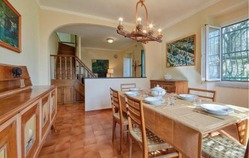 Ruta Casa | 4 Bedroom Nice Home In Camogli