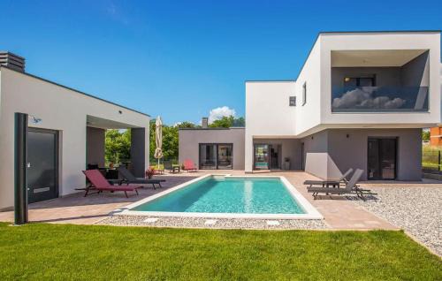 Kastelir Casa | 4 Bedroom Nice Home In Kastelir
