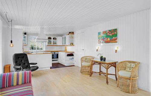 Knebel Casa | 4 Bedroom Nice Home In Knebel
