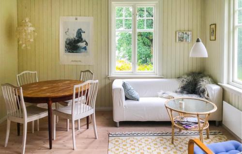 Lyngdal Casa | 4 Bedroom Nice Home In Lyngdal