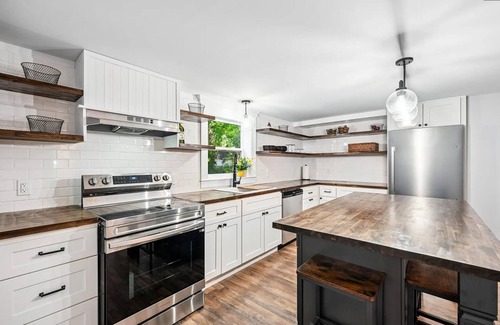 Niles Casa | 4 Bedroom Notre Dame Home Game Haven