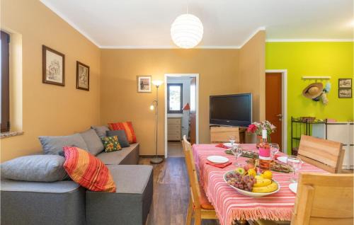 Soline Casa | 4 Bedroom Pet Friendly Home In Soline