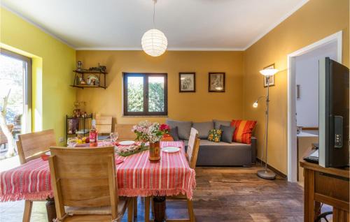 Soline Casa | 4 Bedroom Pet Friendly Home In Soline