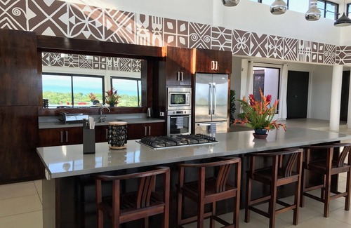 Sapphire Bay Villa | Villa moderna de lujo con piscina privada y playa en Fiji - Capacidad de hasta 14