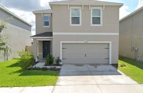 Wimauma Apartamento | 4 Bedroom Single family 430741 by Houzlet