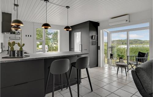 Skastrup Strand Casa | 4 Bedroom Stunning Home In Bogense