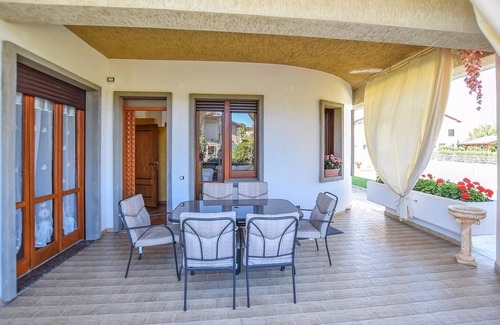 Roccadaspide Casa | Impresionante casa de 4 dormitorios en.
