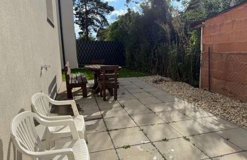 Fohrenhain Apartamento | 4 Bedroom Stylish House with Garden