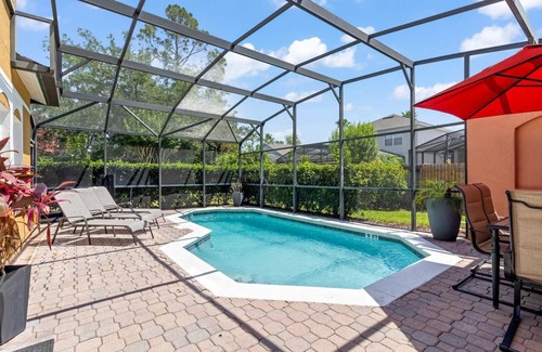 Kissimmee Casa | 4-bedroom townhome in welcoming Kissimmee pool home, 25 minutes from Disney!