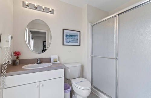Kissimmee Casa | 4-bedroom townhome in welcoming Kissimmee pool home, 25 minutes from Disney!