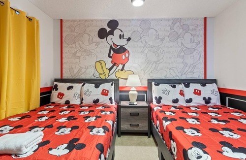 Kissimmee Casa | 4-bedroom townhome in welcoming Kissimmee pool home, 25 minutes from Disney!