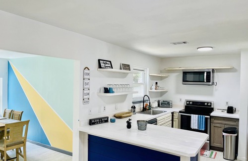 Fort Walton Beach - Destin Casa | 4-bedroom vacation home 10 minutes to Destin Beaches