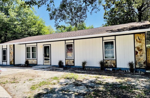 Fort Walton Beach - Destin Casa | 4-bedroom vacation home 10 minutes to Destin Beaches