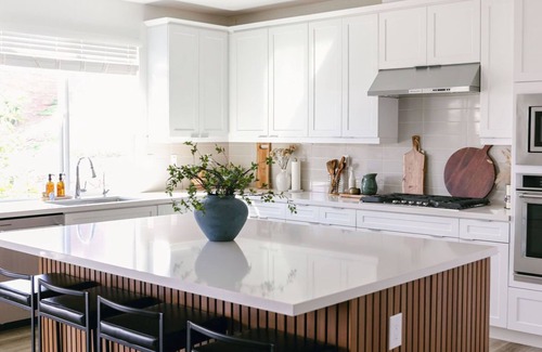Kit Carson Villa | 4-bedroom villa in Escondido with fitness room, game console, WiFi, & AC