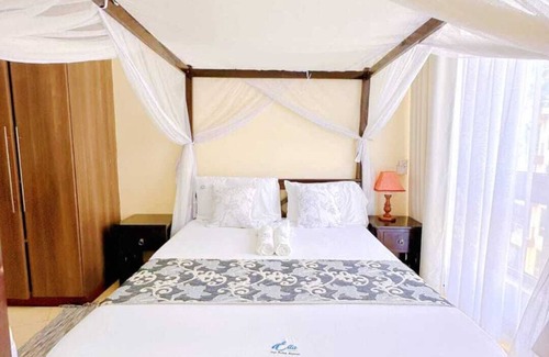 Mombasa Villa | 4-bedroom villa in fabulous Nyali Mombasa Coast of Kenya with WiFi, AC