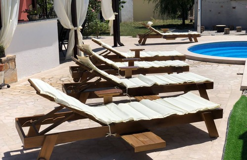 Trn Villa | 4 bedroom villa with a private pool!