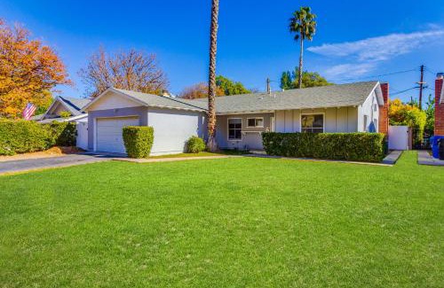 West Hills Casa | 4 Bedroom West Hills Charmer with Pool