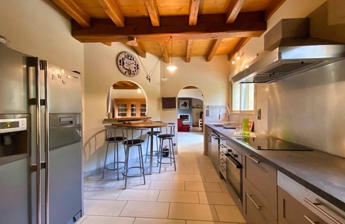 Saint-Genies Casa | 4 bedroomed house with stunning views over the countryside