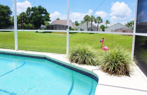 Esprit Villa | 4 bedrooms pool home on golf course Fairways Estates