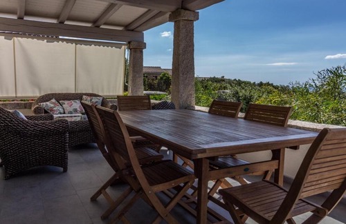 San Teodoro Villa | 4 bedrooms villa with sea view private pool and enclosed garden at Cala Ginepro 5 km away from the beach