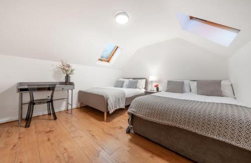Tooting Casa | 4 beds - TOOTING - 20 min to Central London - Free Parking