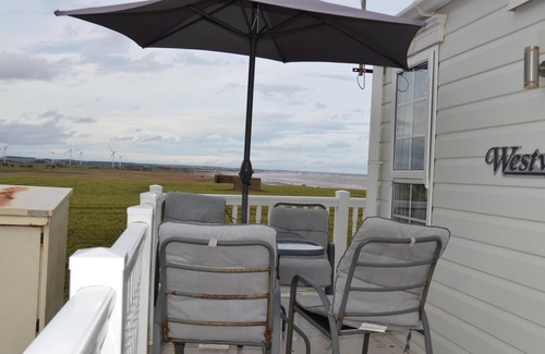 Barmston Casa | 4 berth caravan with full sea view at Barmston Beach Holiday Park ref 62047O