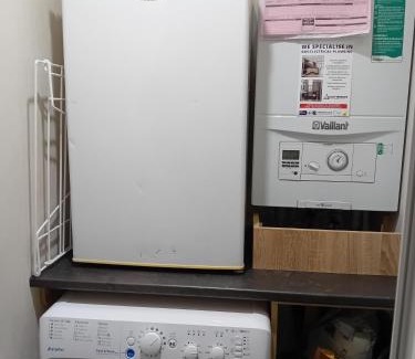 Felixstowe Otro | 4 Berth Caravan With Unlimited Wi-Fi At Suffolk Sands Holiday Park Ref 45022B