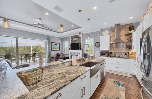 Englewood South Casa | 4 BR/3BA Waterfront Private Pool Adult Playground