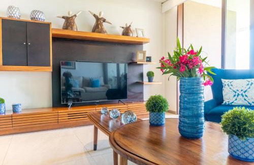 Playa Diamante Apartamento | 4-BR paradise view in Acapulco