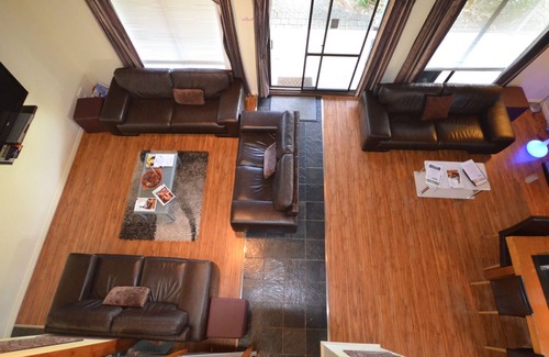 Burnt Pine Casa | Villa Spa de 4 dormitorios, piscina climatizada de spa, sauna, Foxtel, alquiler de autos