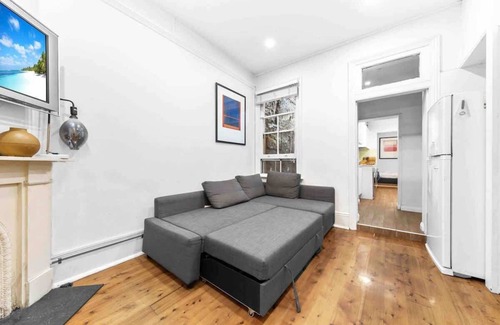 The Rocks Casa | comfortable terrace at harbour bridge